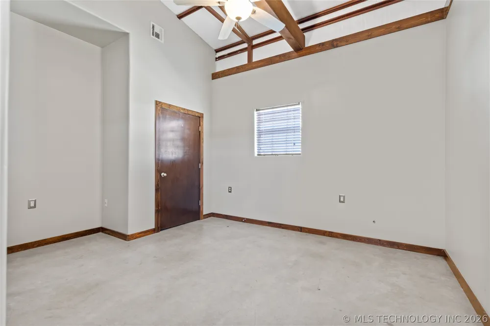 4480 Memorial Road Lone Grove, OK 73443