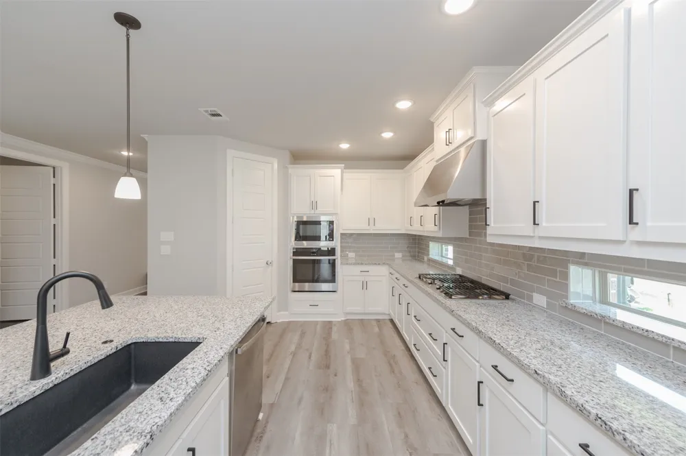 1604 Moss Trail Court Argyle, TX 76226