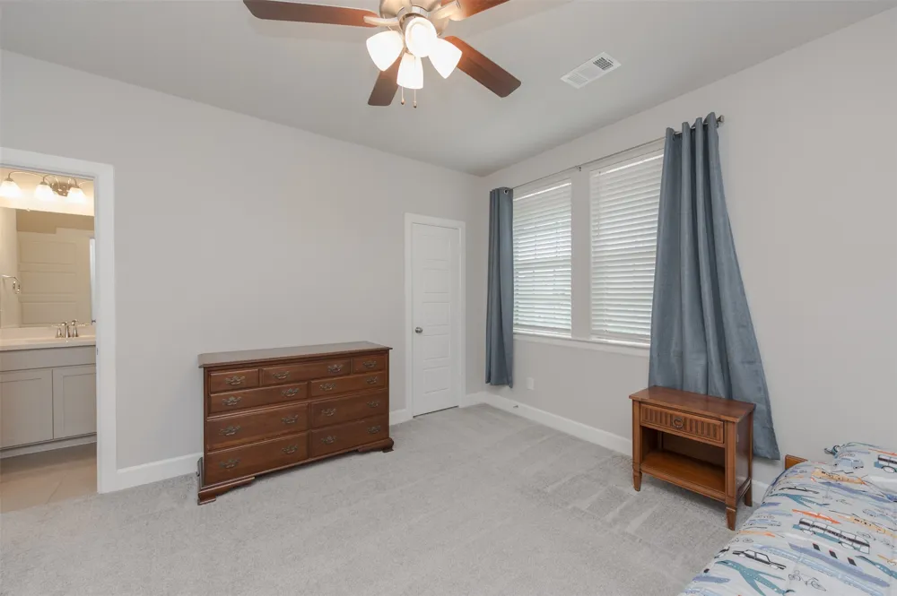 1604 Moss Trail Court Argyle, TX 76226
