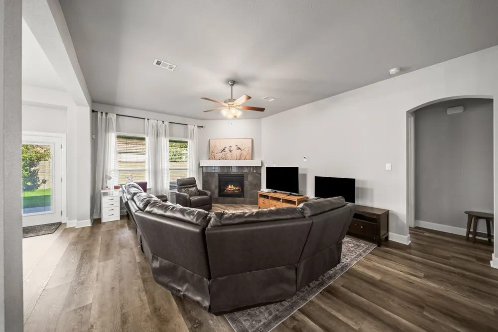 1604 Moss Trail Court Argyle, TX 76226