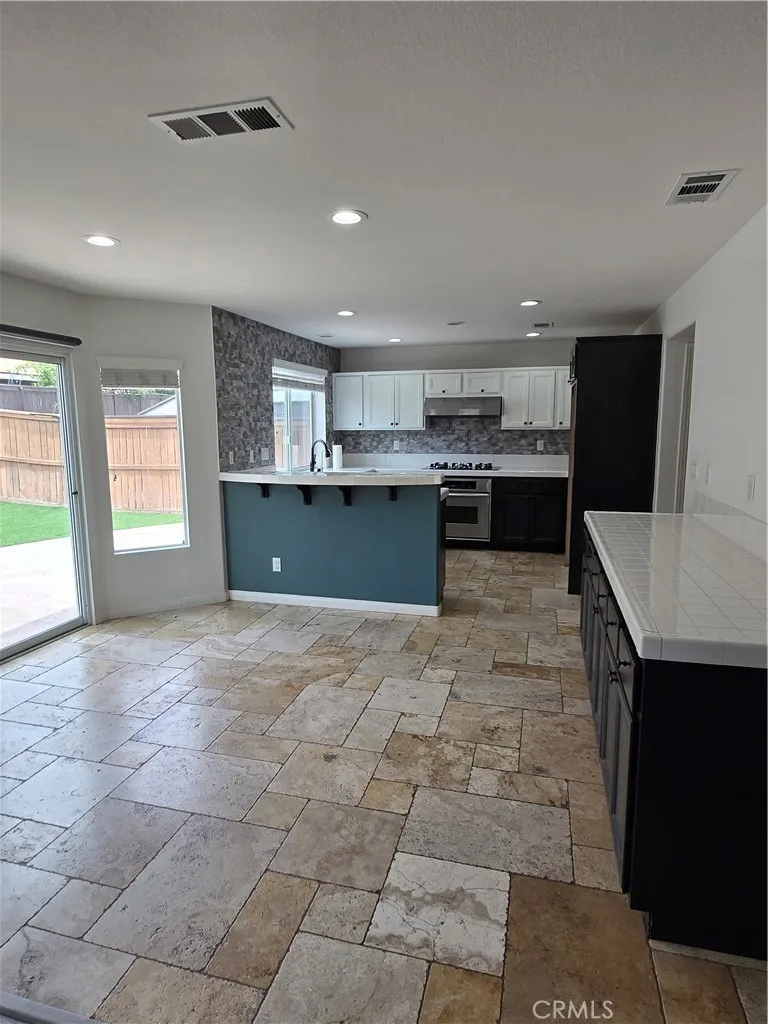 40643 Cartier Murrieta, CA 92563