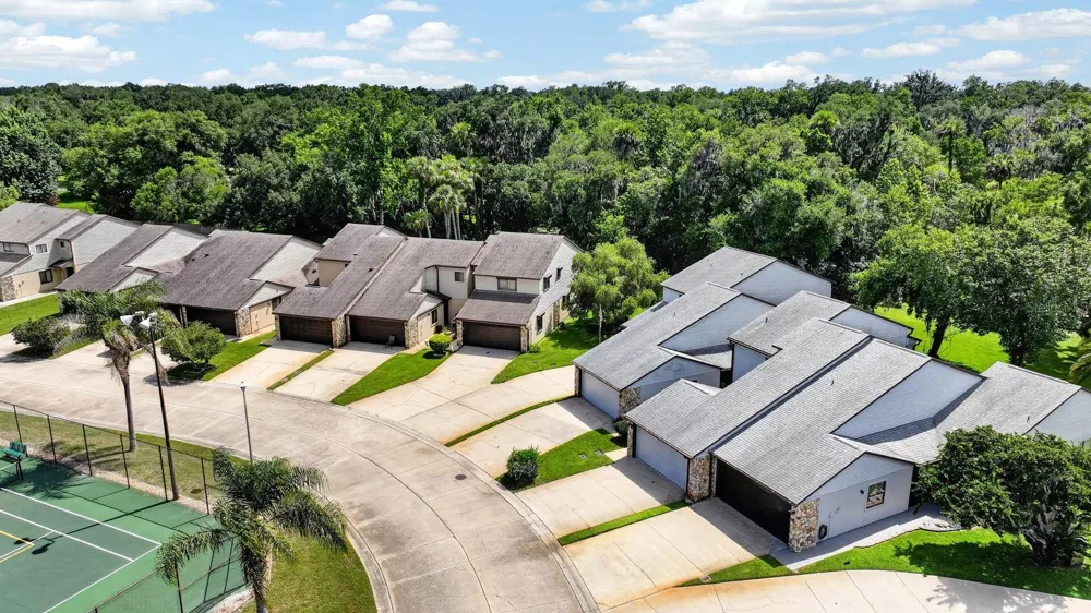 357 CASTLEWOOD LANE New Smyrna Beach, FL 32168