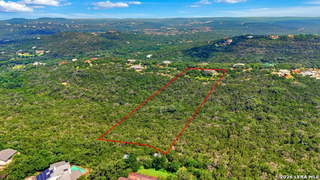 9846 Cash Mountain Rd Helotes, TX 78023