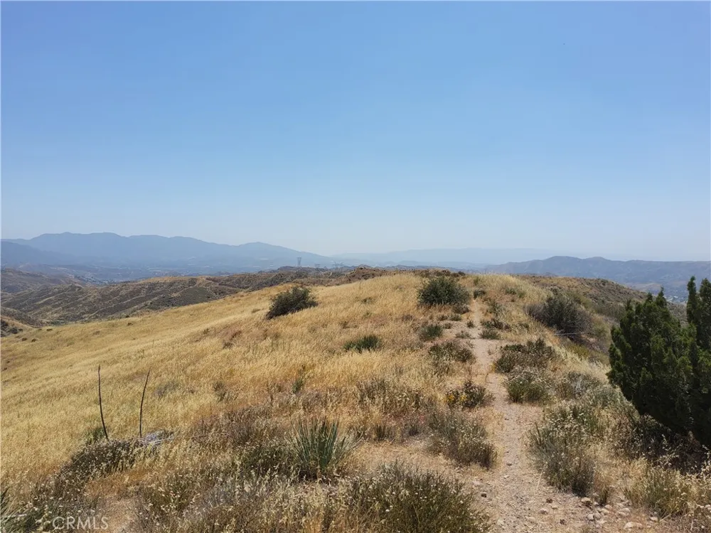 9 Agua Dulce, CA 91351