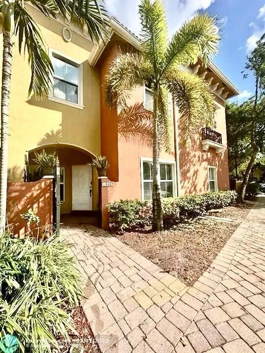 2851 W Prospect Road #1102 Tamarac, FL 33309