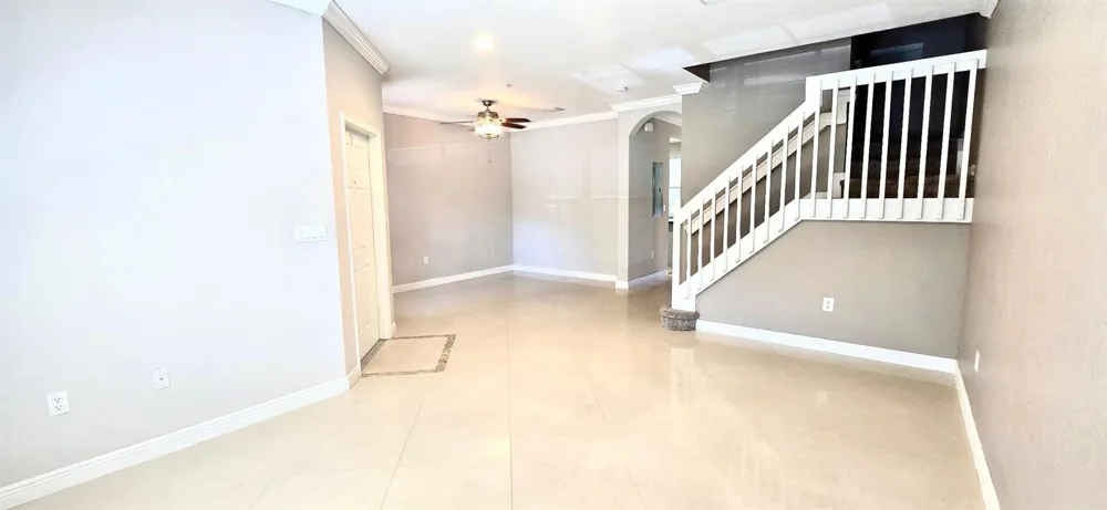 2851 W Prospect Road #1102 Tamarac, FL 33309