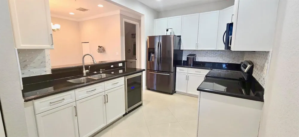 2851 W Prospect Road #1102 Tamarac, FL 33309