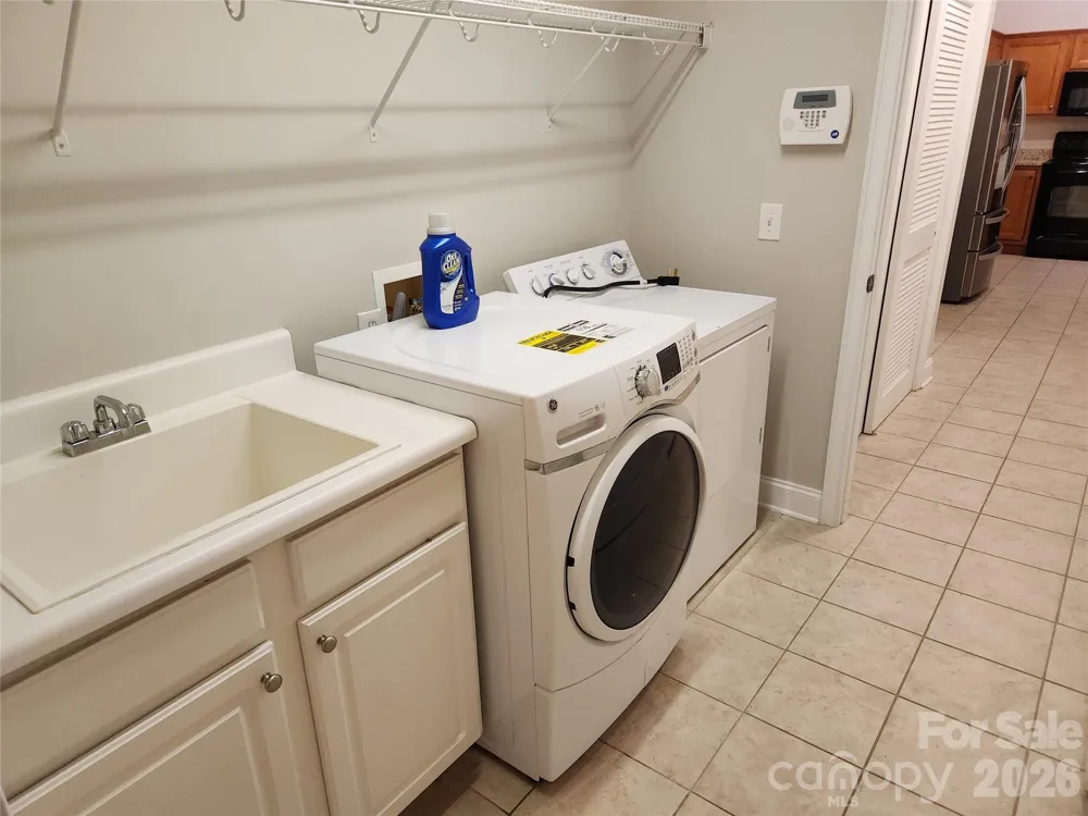 1 Mountain Meadow Circle Weaverville, NC 28787