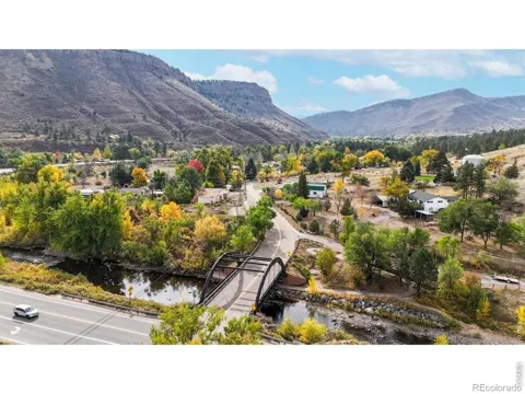 2155 Apple Valley Road