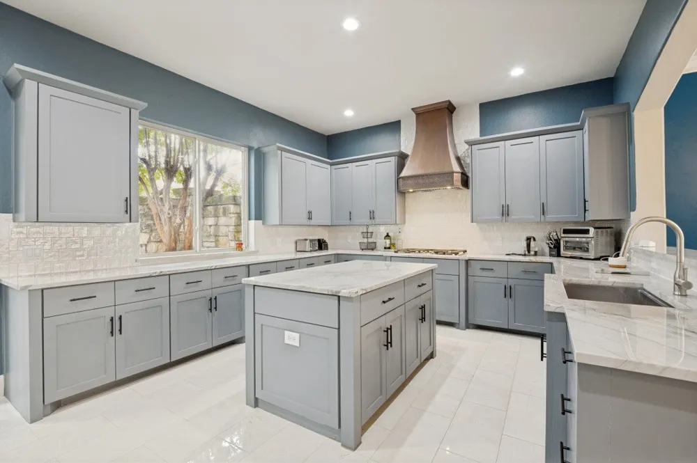919 Grail Maiden Lane Lewisville, TX 75056