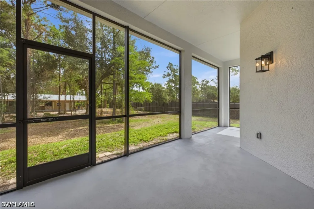 12th Avenue SE Naples, FL 34117