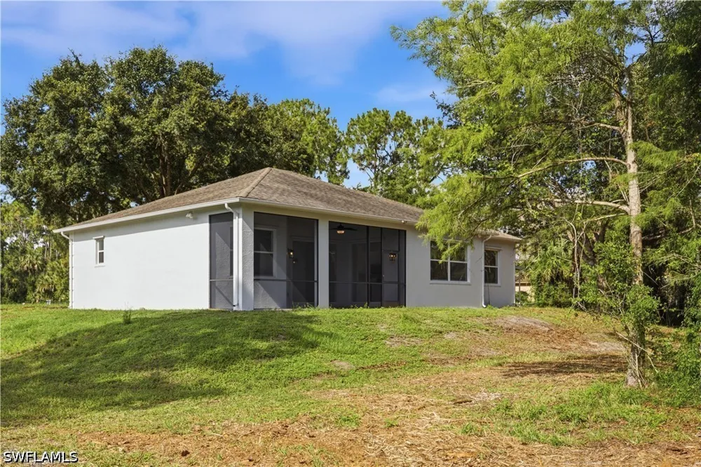 12th Avenue SE Naples, FL 34117