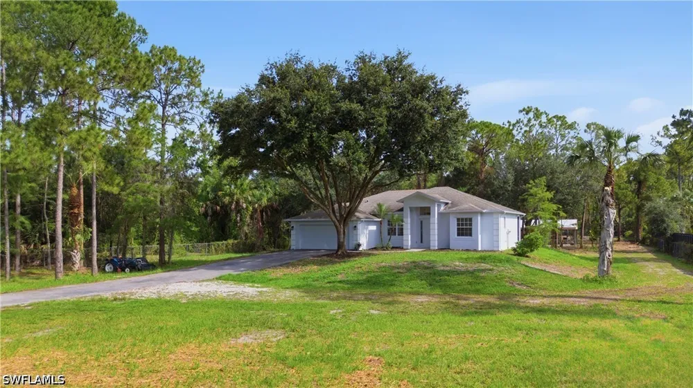12th Avenue SE Naples, FL 34117