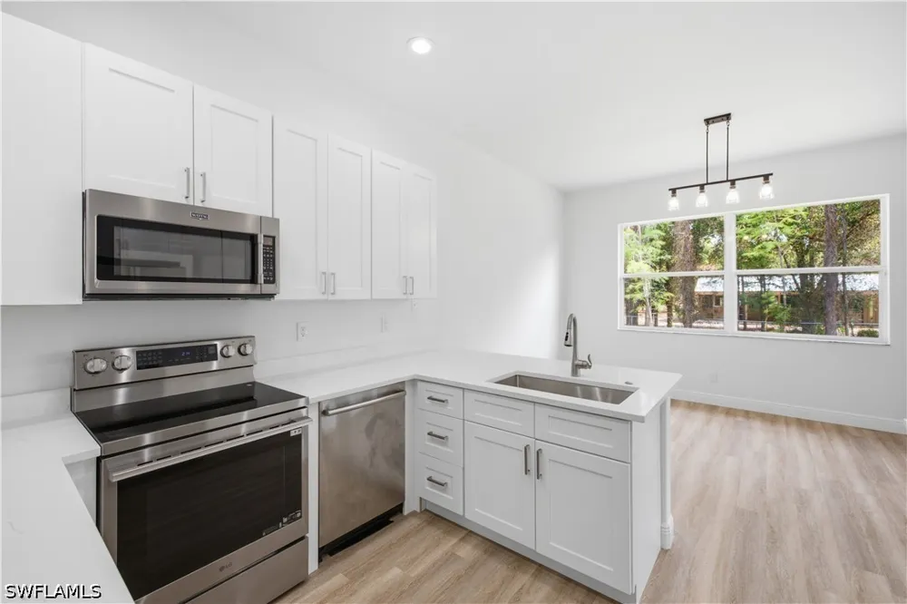 12th Avenue SE Naples, FL 34117