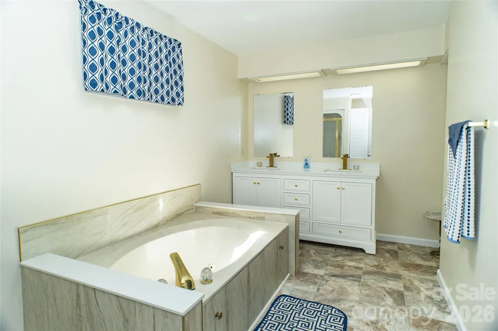 101 Friar Tuck Lane Maggie Valley, NC 28751