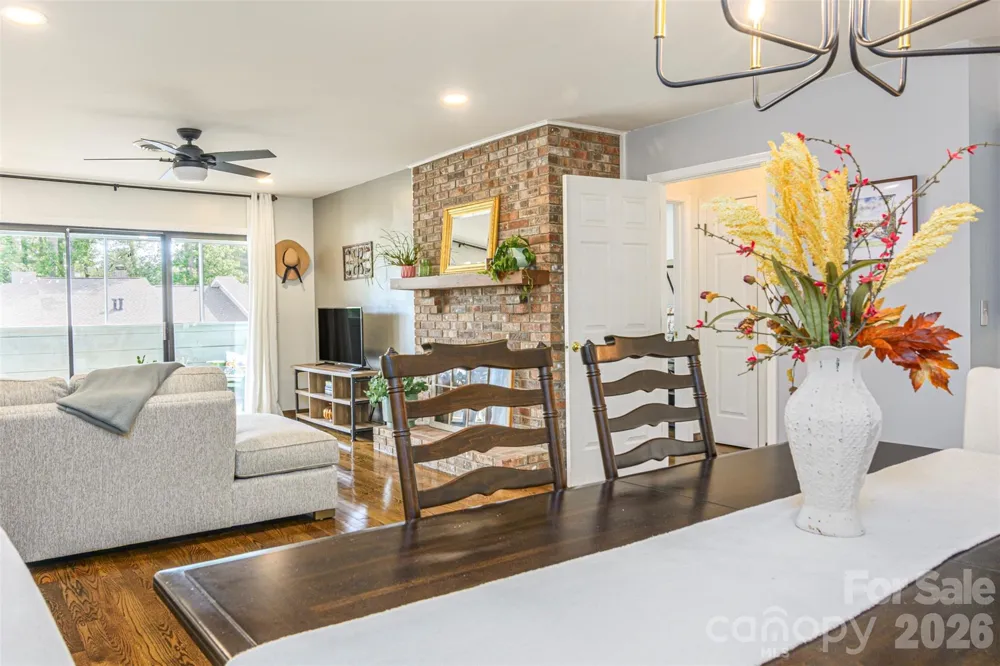 461 Britton Creek Drive Hendersonville, NC 28791