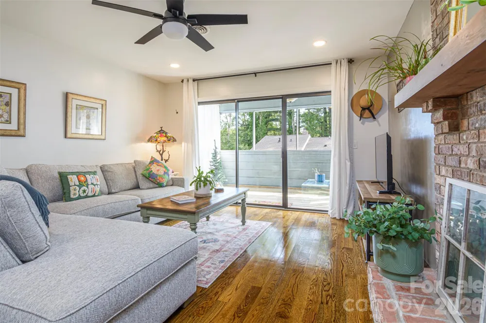 461 Britton Creek Drive Hendersonville, NC 28791