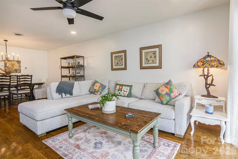 461 Britton Creek Drive Hendersonville, NC 28791