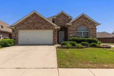 8244 Edgepoint Trail