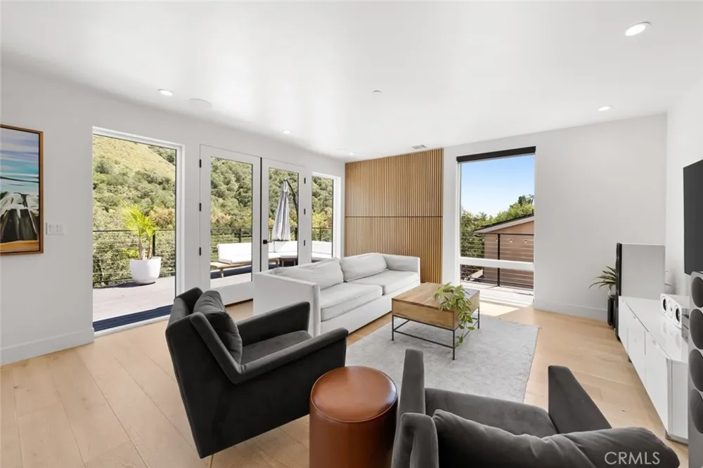 2326 Santa Ynez Avenue San Luis Obispo, CA 93405