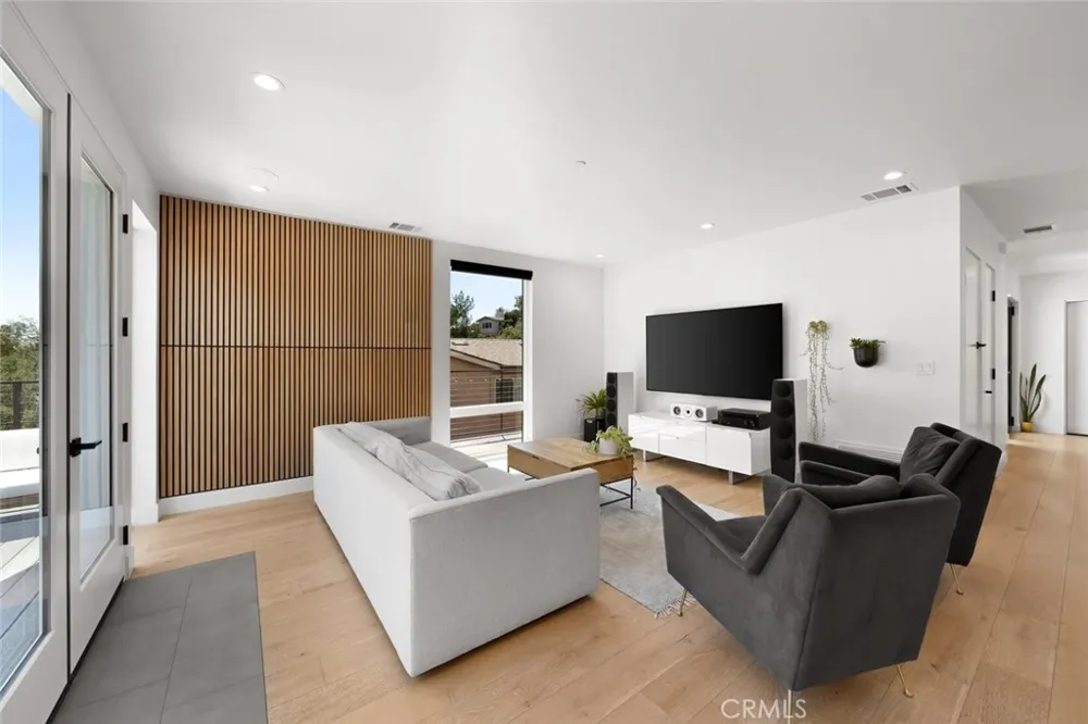 2326 Santa Ynez Avenue San Luis Obispo, CA 93405