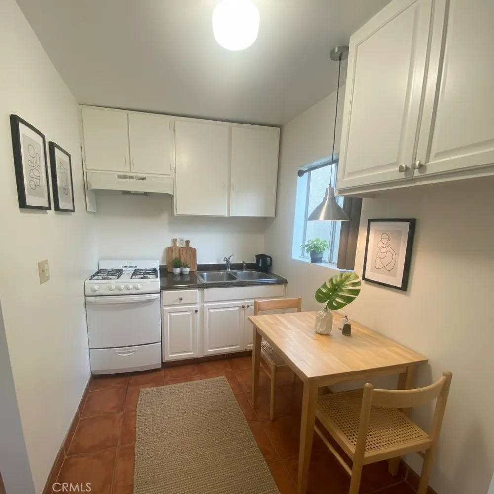 13198 Brand Boulevard San Fernando, CA 91340