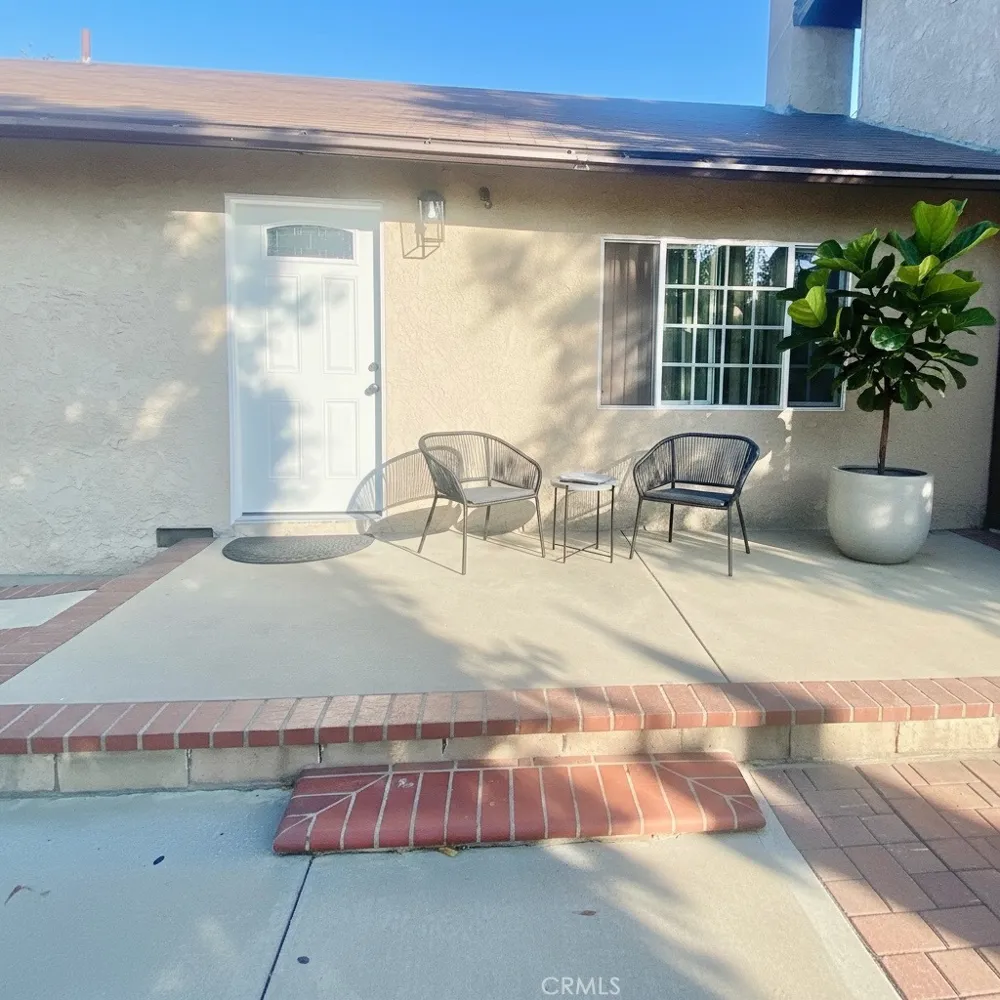 13198 Brand Boulevard San Fernando, CA 91340