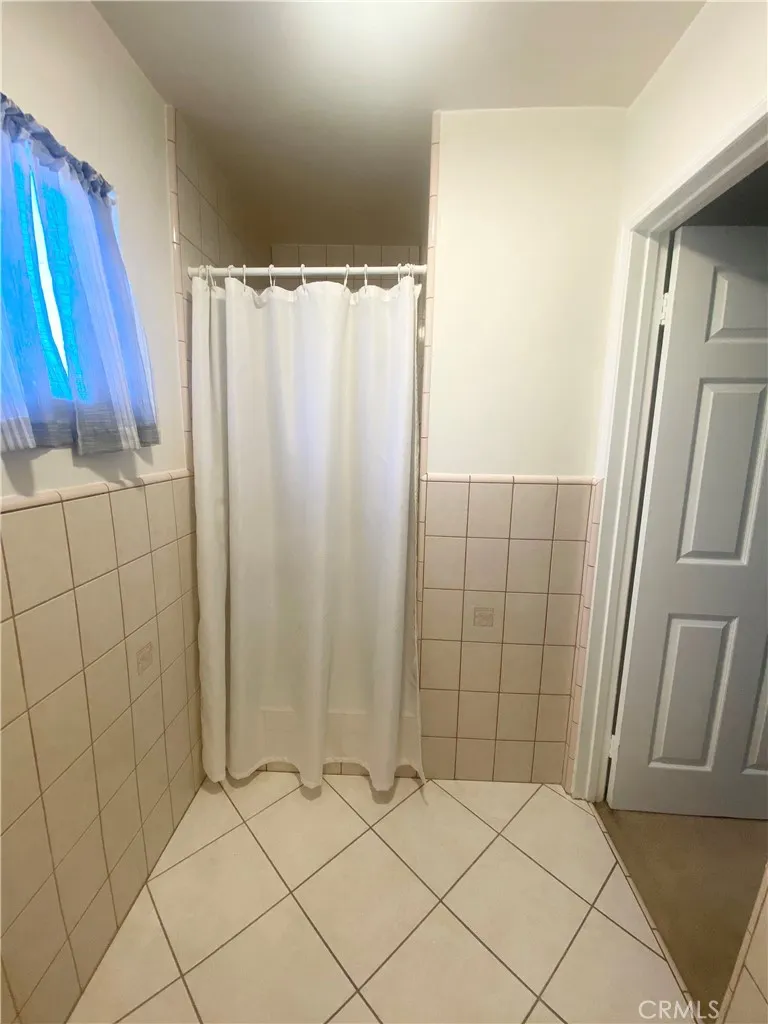 13198 Brand Boulevard San Fernando, CA 91340