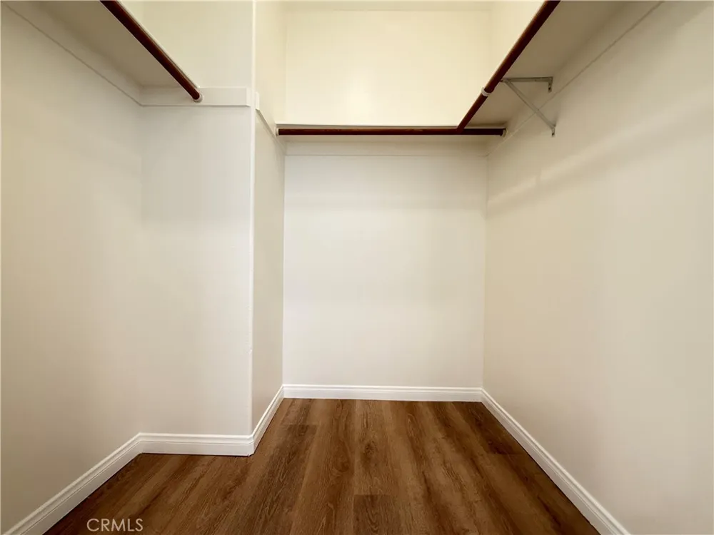 300 E Providencia #111 Burbank, CA 91502