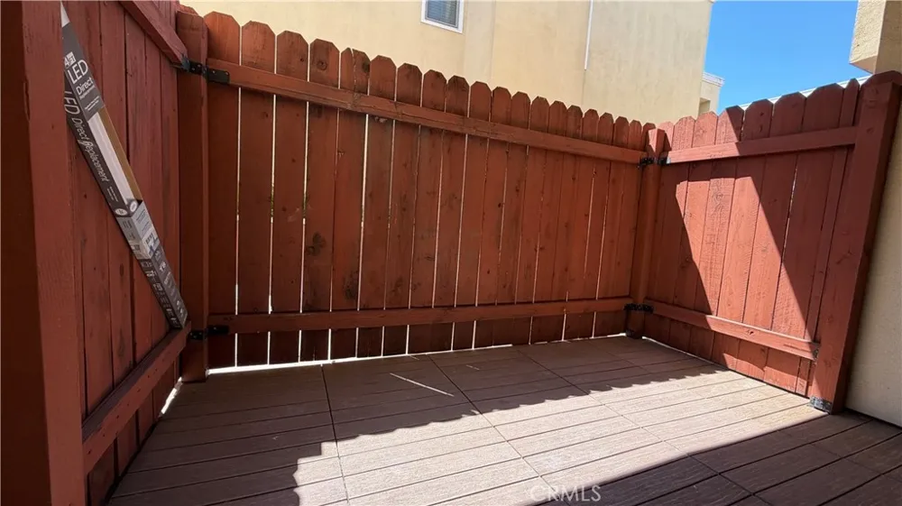 300 E Providencia #111 Burbank, CA 91502