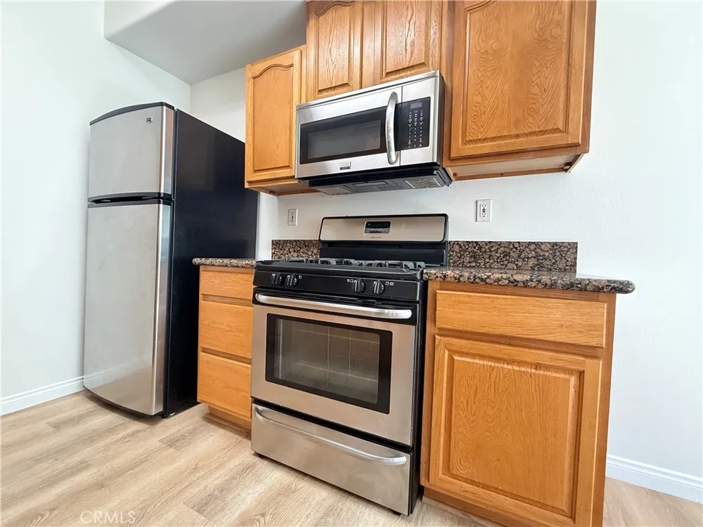 300 E Providencia #111 Burbank, CA 91502