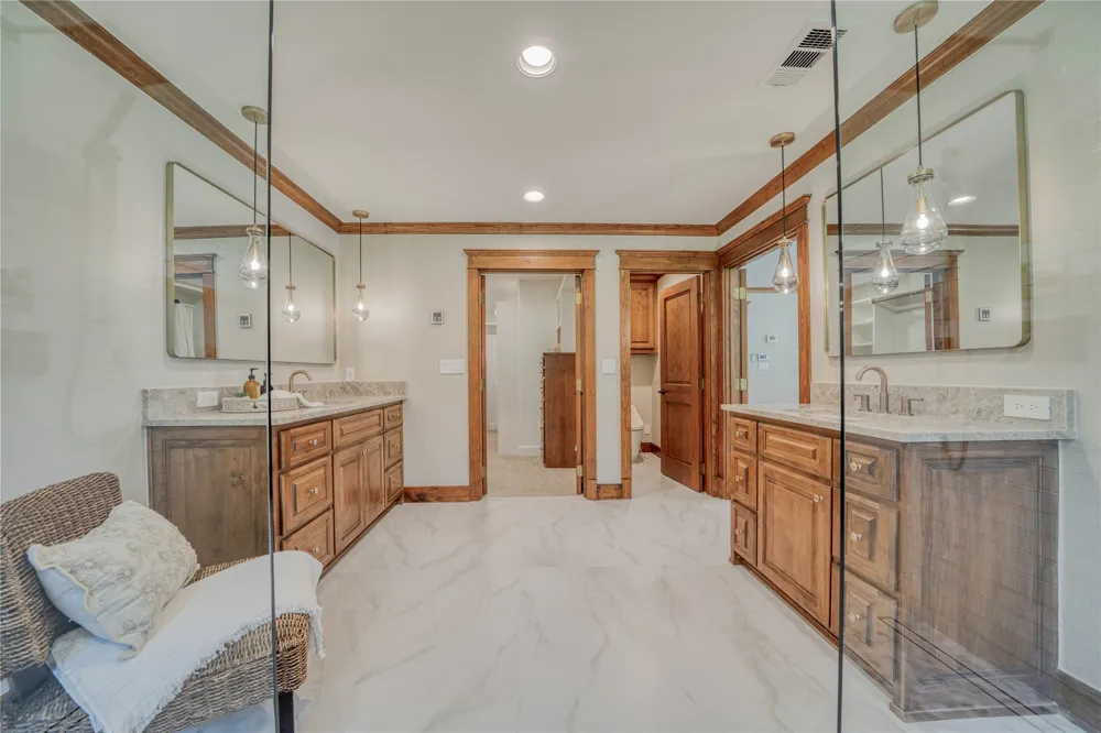 42 Leona Court Scroggins, TX 75480