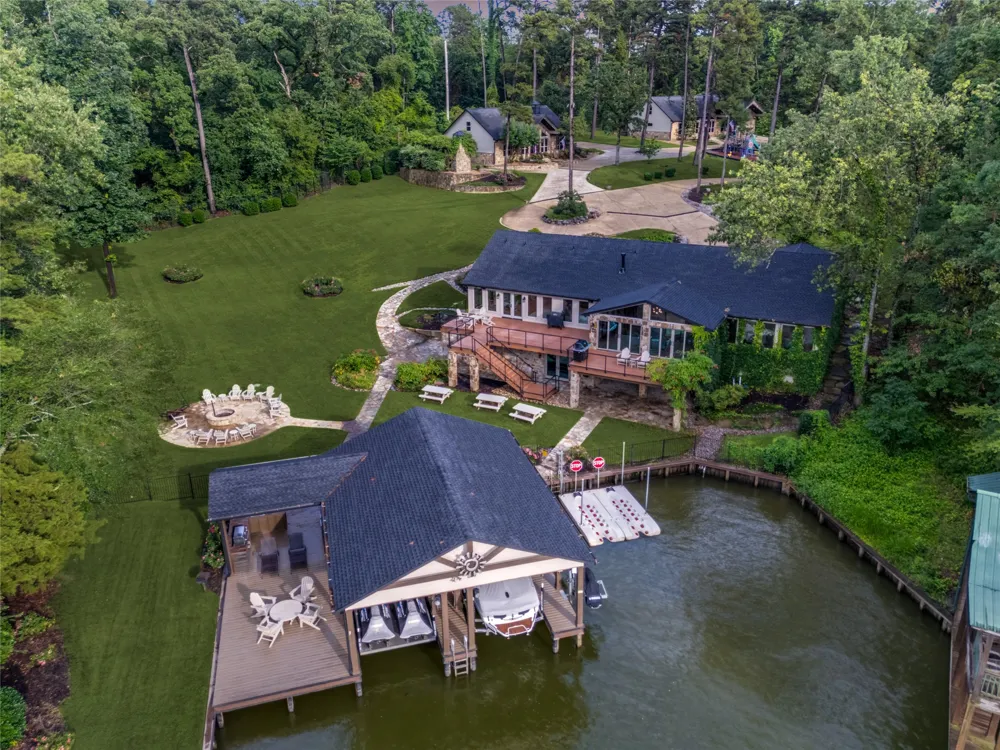 42 Leona Court Scroggins, TX 75480