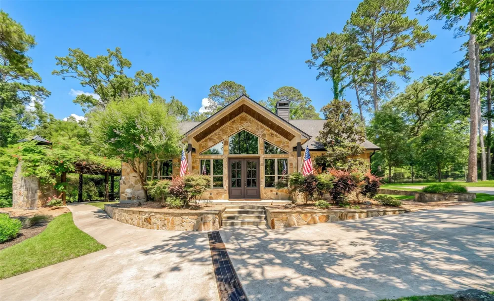 42 Leona Court Scroggins, TX 75480