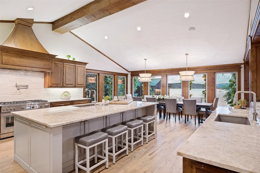 42 Leona Court Scroggins, TX 75480