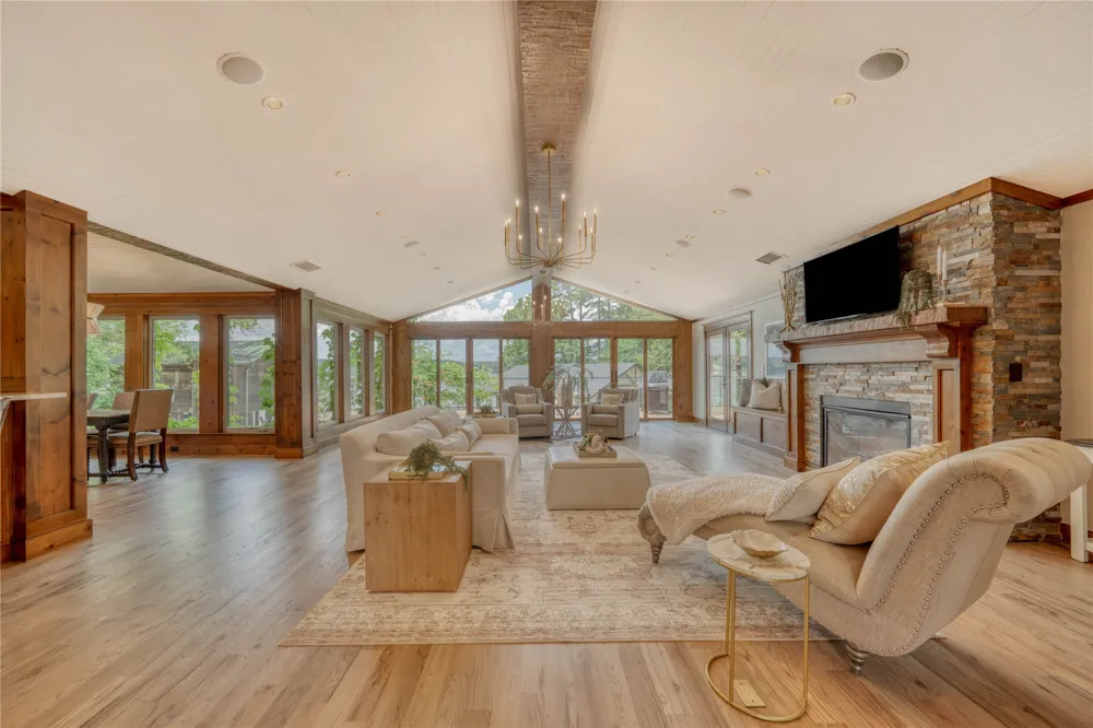 42 Leona Court Scroggins, TX 75480