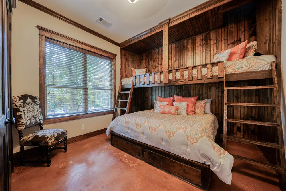 42 Leona Court Scroggins, TX 75480