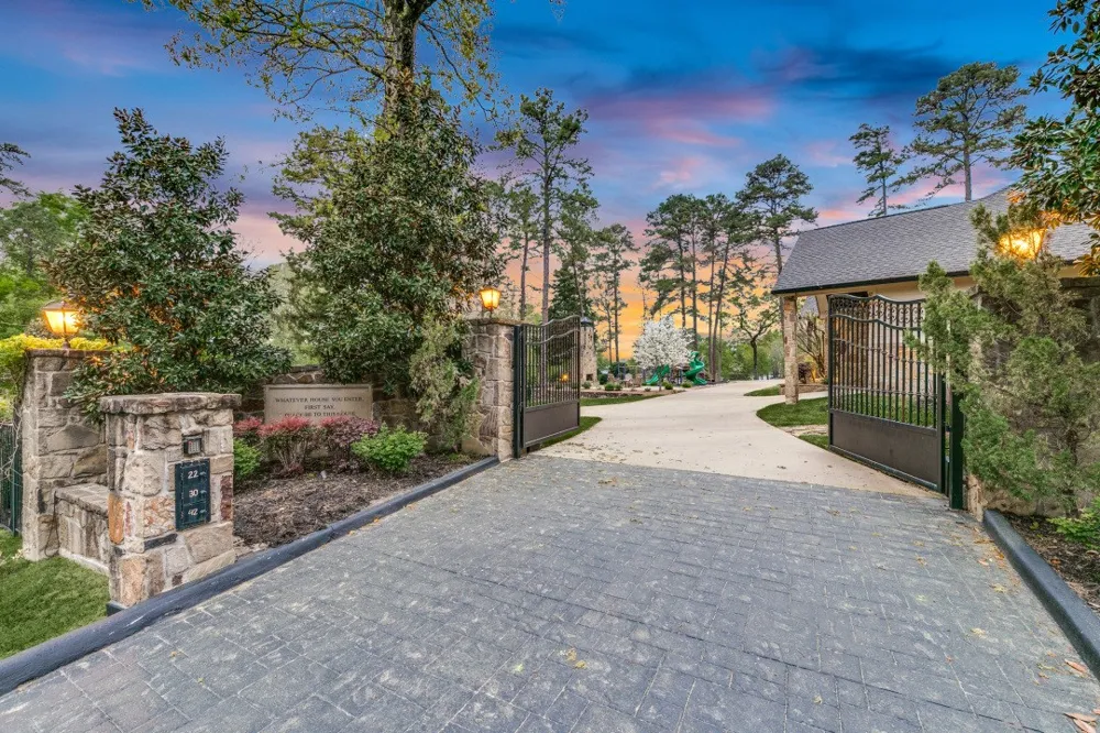 42 Leona Court Scroggins, TX 75480