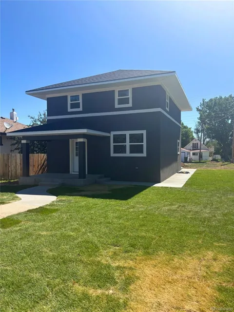566 Custer Avenue