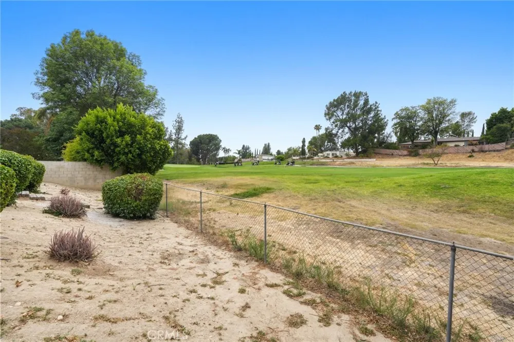 11803 Gerald Avenue Granada Hills, CA 91344