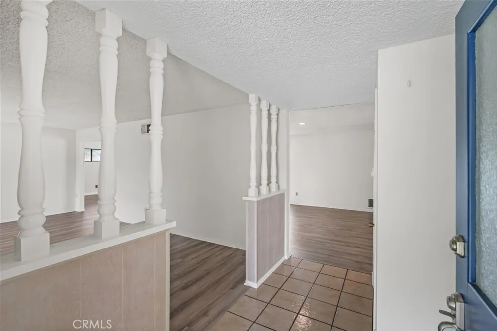 11803 Gerald Avenue Granada Hills, CA 91344