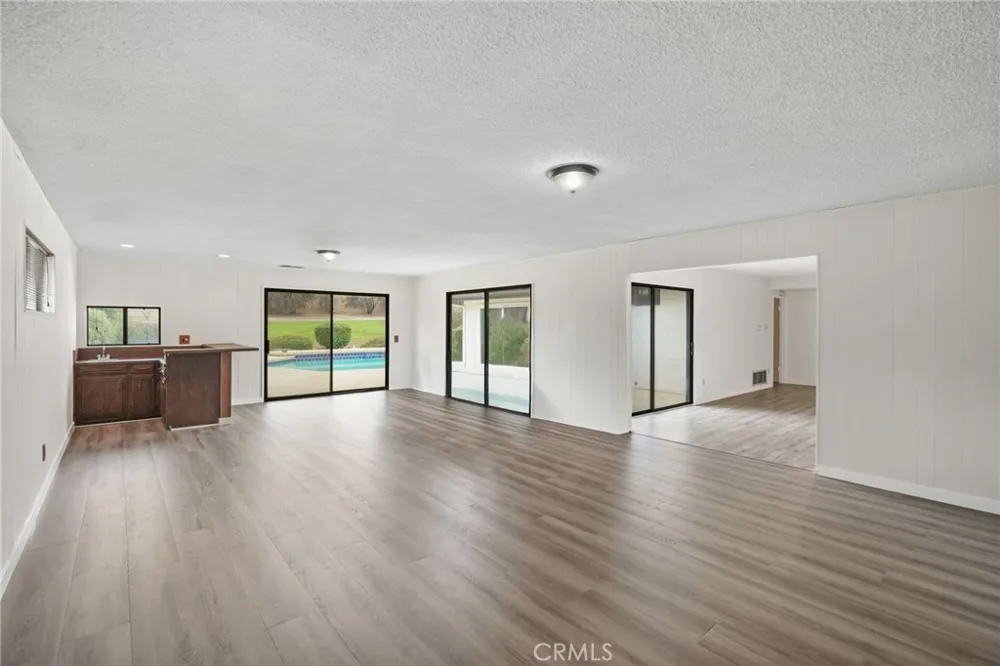 11803 Gerald Avenue Granada Hills, CA 91344