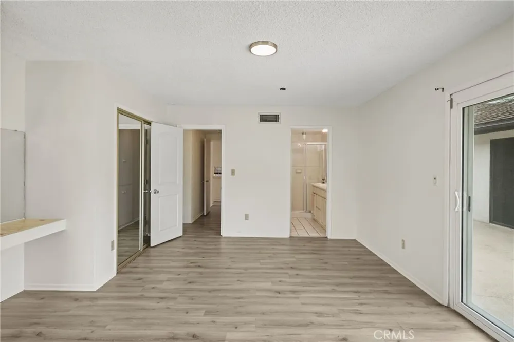 11803 Gerald Avenue Granada Hills, CA 91344