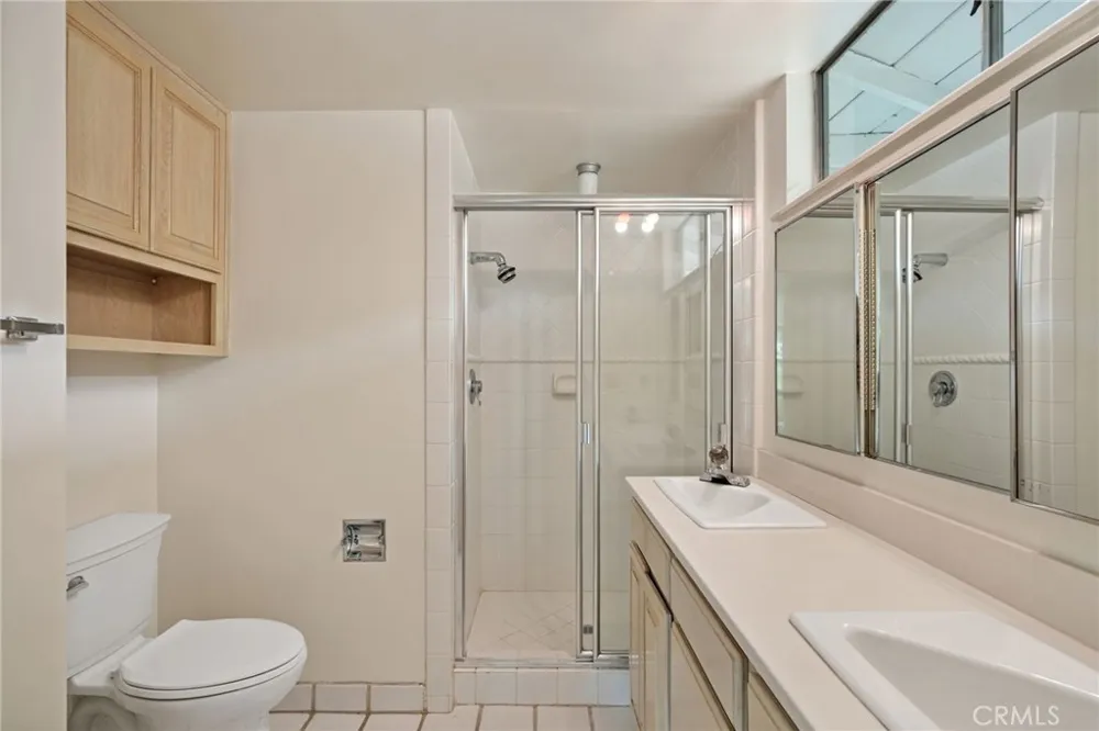 11803 Gerald Avenue Granada Hills, CA 91344