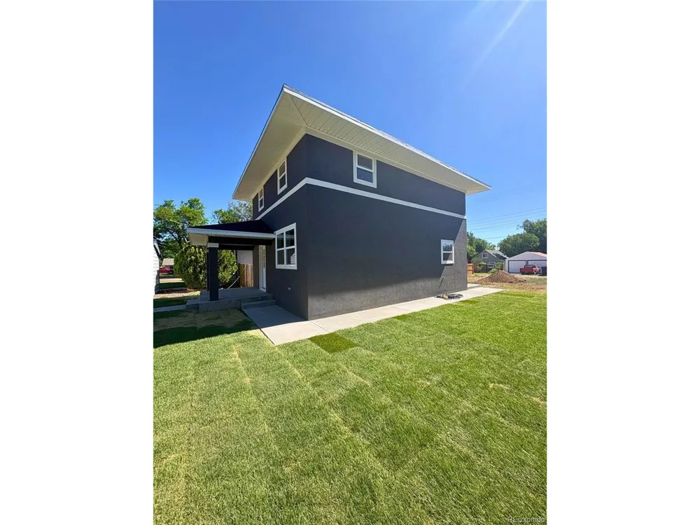 566 Custer Avenue Akron, CO 80720