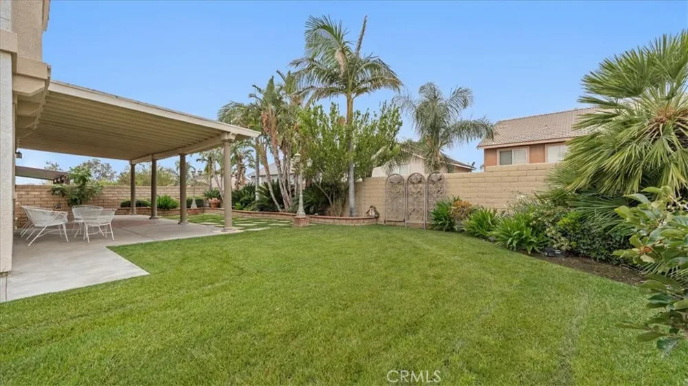 5422 Osprey ct Fontana, CA 92336