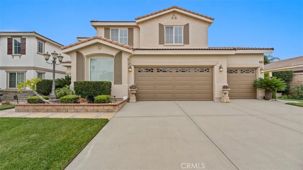 5422 Osprey ct Fontana, CA 92336