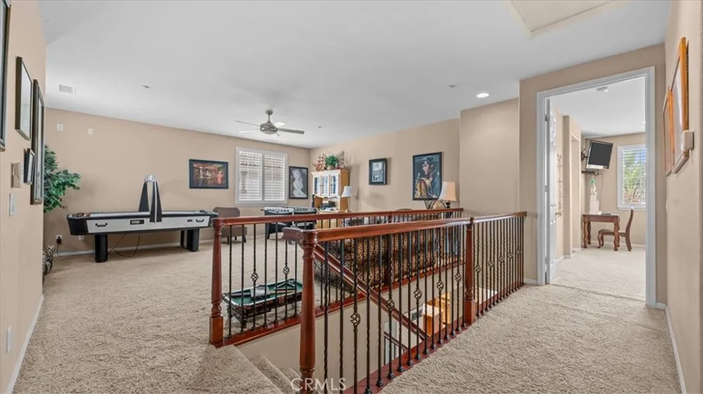 5422 Osprey ct Fontana, CA 92336