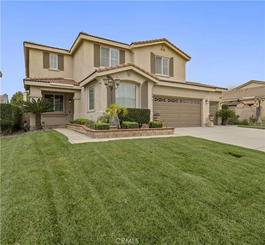 5422 Osprey ct Fontana, CA 92336