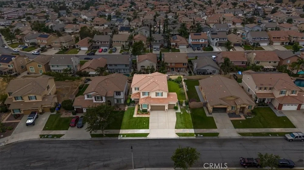 5422 Osprey ct Fontana, CA 92336